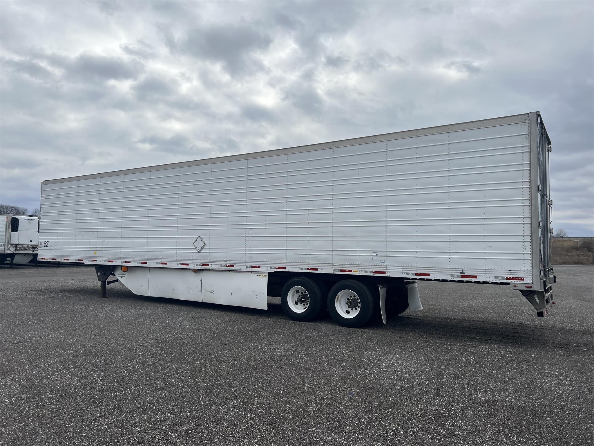 2014 UTILITY 3000R REEFER - image 3 of 6